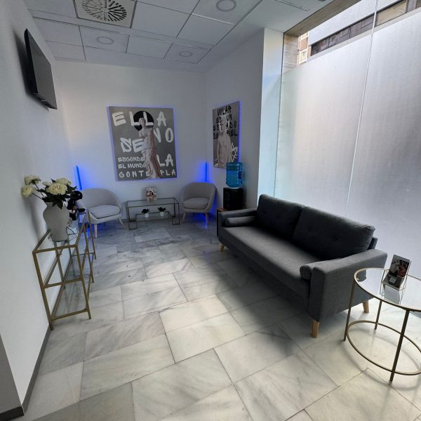Centro Sauvage Advance Beauty